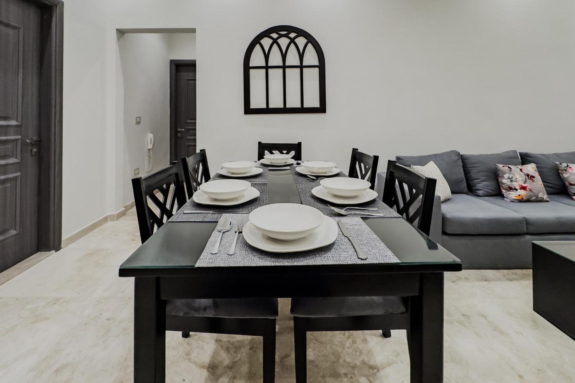 Trendy & Tidy 2bdr 5 Min To Cai Airport *
